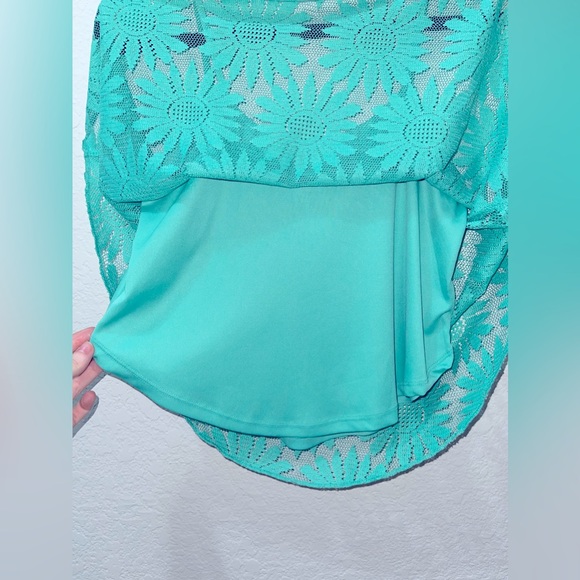 Rue 21 Top - Picture 3 of 4